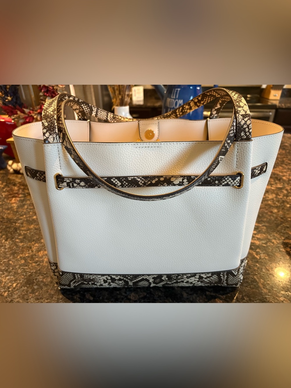 Michael Kors Reed RARE COLOR! - Picture 2 of 7